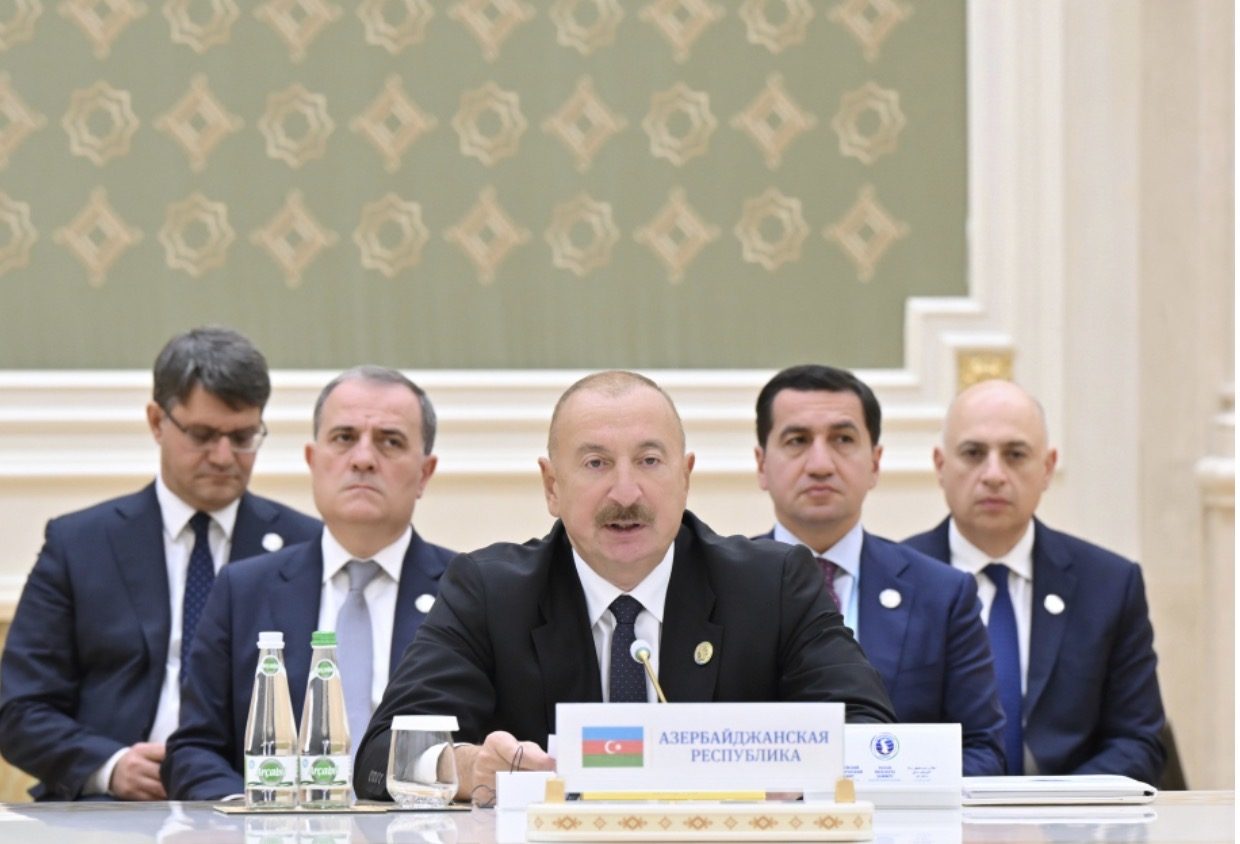 Prezident: Xəzərə dair qərarların yerinə yetirilməsi üzrə daimi əməkdaşlıq və nəzarət mexanizminin yaradılması zəruridir
