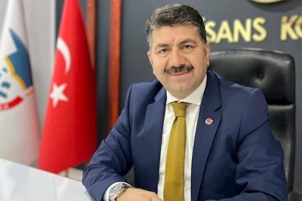 Haqqında cinayət işi açılan köşə yazarı Azərbaycandan üzr istədi: Sözlərimlə inciklik yaratdığım üçün peşmanam