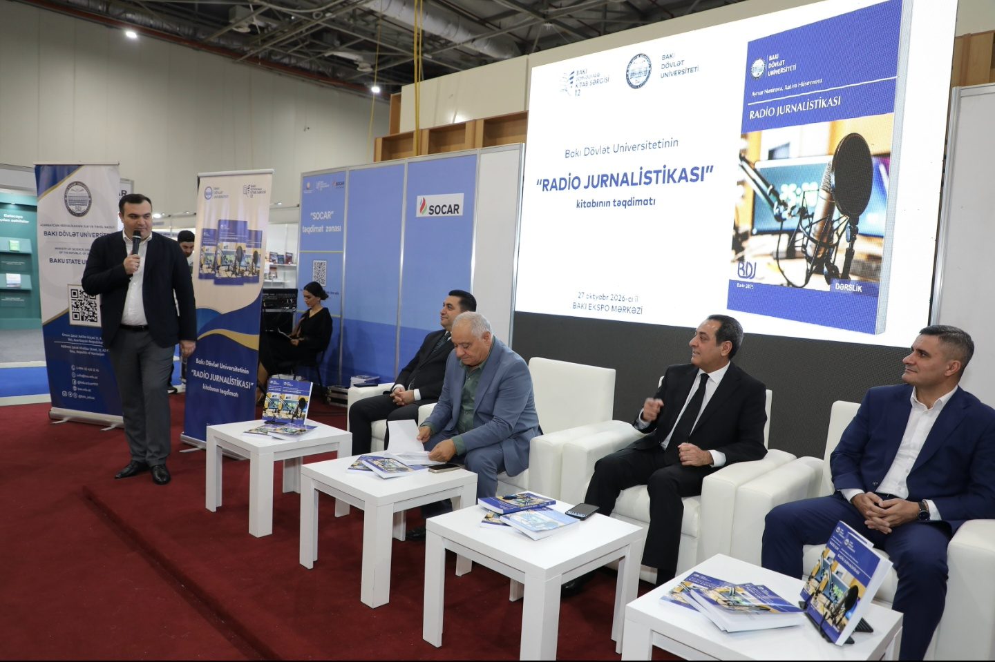 Bakı Beynəlxalq Kitab Sərgisində 100 yaşlı radiomuza töhfə: “Radio jurnalistikası” dərsliyi