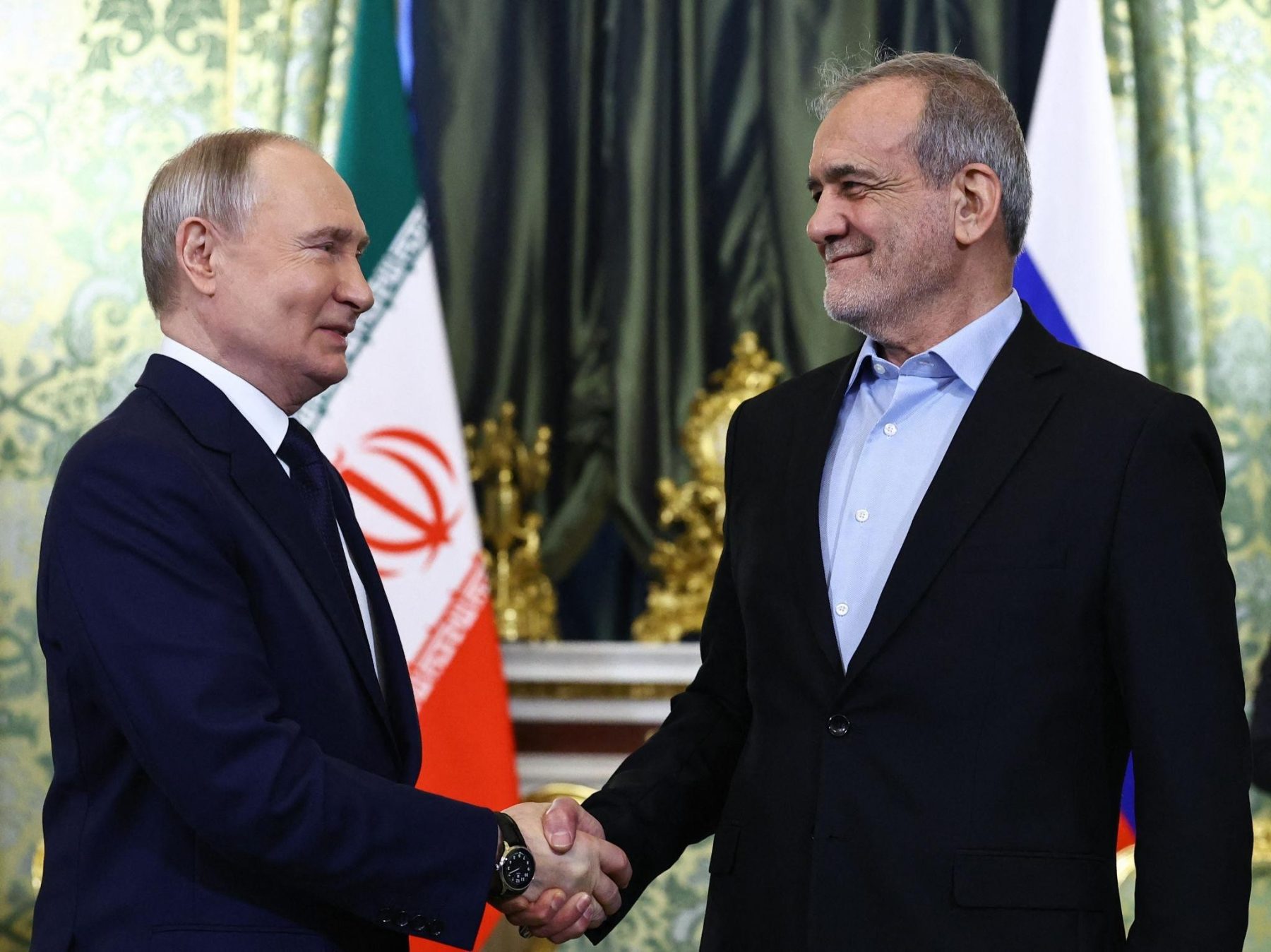 Putin və Pezeşkian Moskvada Yaxın Şərqdəki vəziyyəti müzakirə ediblər