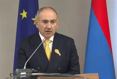 Paşinyan Ermənistanın Müstəqillik Bəyannaməsini dövlətçiliyin əleyhinə hesab edir 