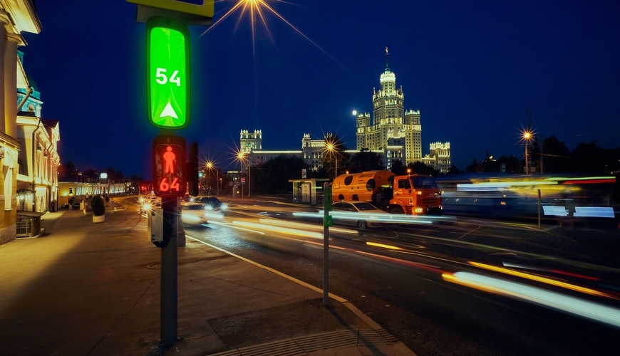 Yeni "ağıllı işıqforlar" yol hərəkətini necə tənzimləyəcək? 