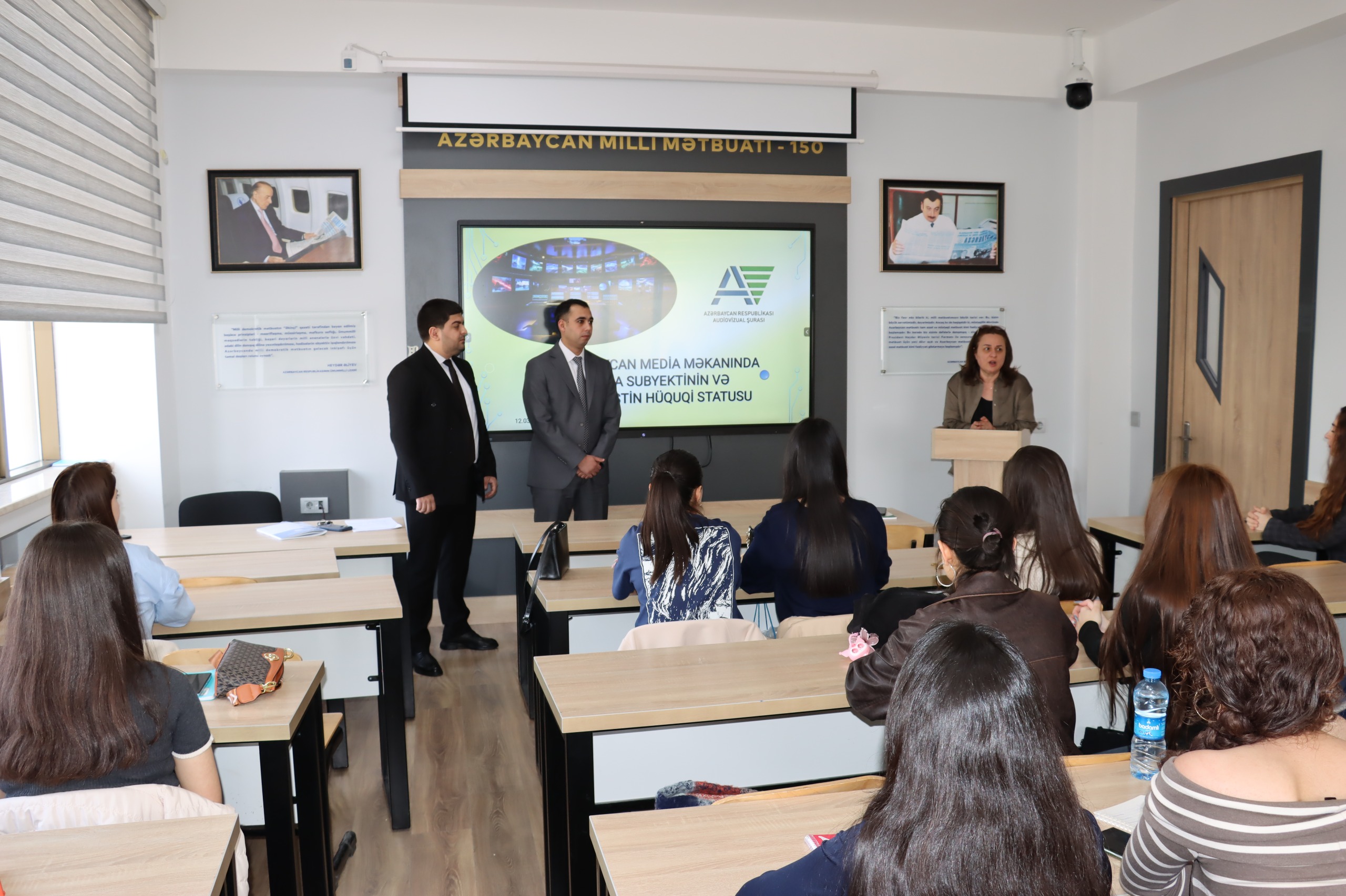 Audiovizual Şuranın tələbələrə jurnalistin hüquqi statusu ilə bağlı təlimi
