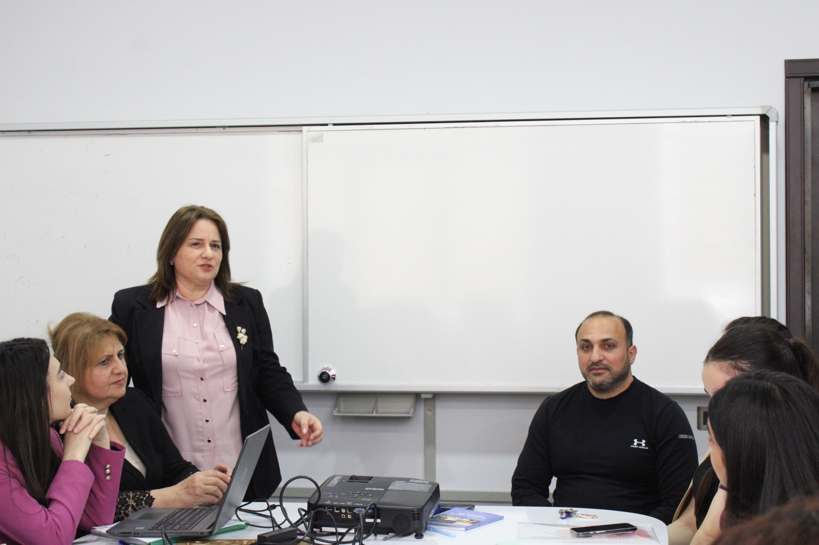 “Təhlükəsiz informasiya məkanı” – Media savadlılığını gücləndirmək məqsədilə təlim keçirilib